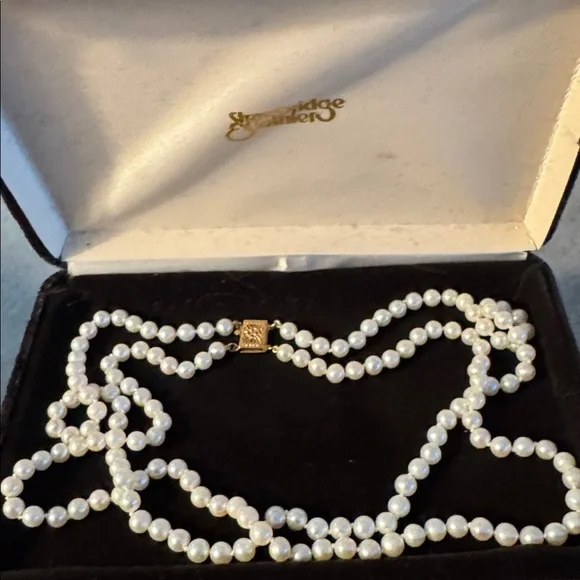 Double strand pearl necklace with 14k clasp - Picture 3 of 5